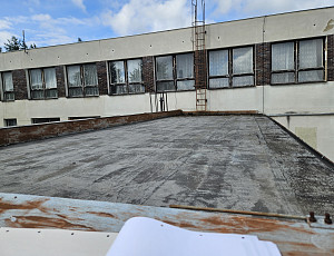 Výměna střešní krytiny na hale pro výkrm drůbeže